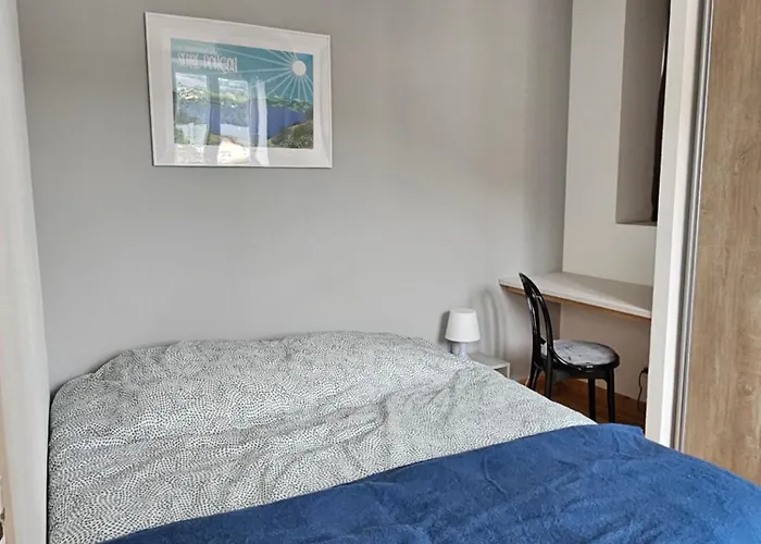 Апартаменты Le Cocon De La Pare- Superbe T3 Plein Centre *