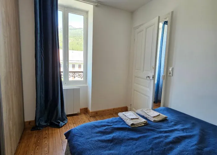 Le Cocon De La Pare- Superbe T3 Plein Centre ברסלונט